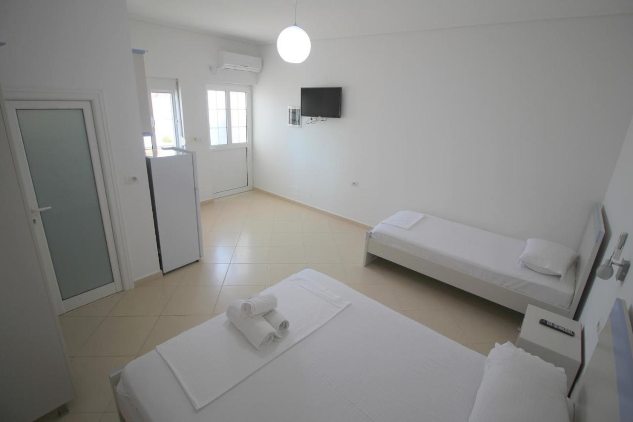 Vila Taku Ksamil Bagian luar foto